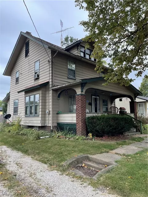 5214 13th St SW, Canton, OH 44710
