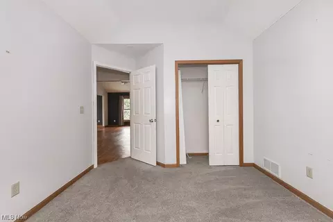 3112 Surf Rd, Lorain, OH 44053 photo 12