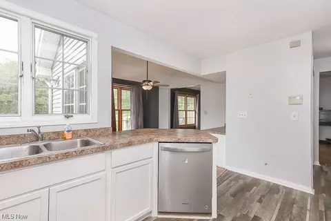 3112 Surf Rd, Lorain, OH 44053 photo 7