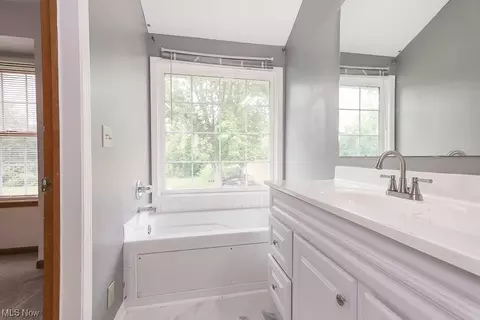 3112 Surf Rd, Lorain, OH 44053 photo 19