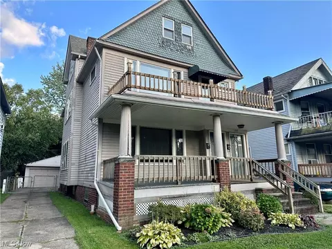 1315 W 102nd St, Cleveland, OH 44102