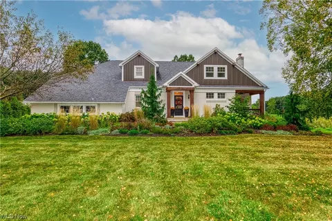 5616 Bridgecreek Ave NW, Canton, OH 44718