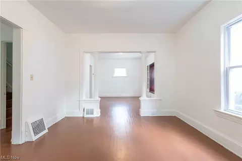 3406 Ruby Ave, Cleveland, OH 44109 photo 8