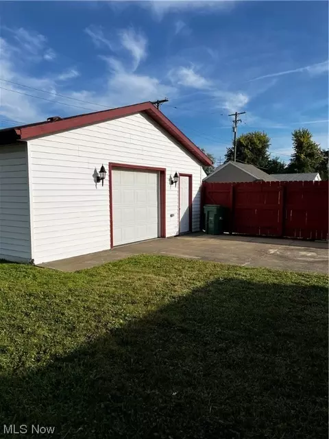 3140 Latimer Ave, Ashtabula, OH 44004 photo 21