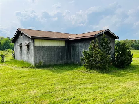 4253 Warner Rd, Ashtabula, OH 44004