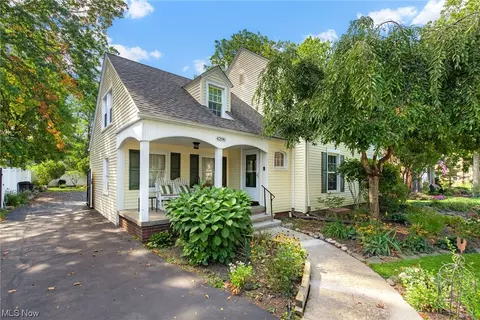 4206 Silsby Rd, Cleveland, OH 44118