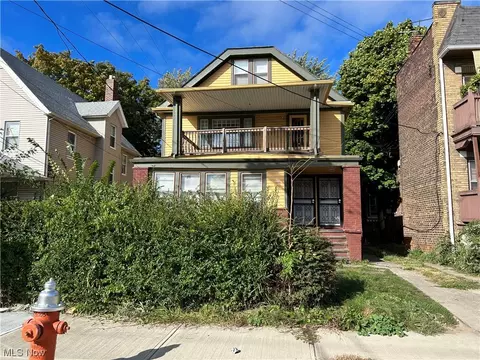 506 E 140th St, Cleveland, OH 44110