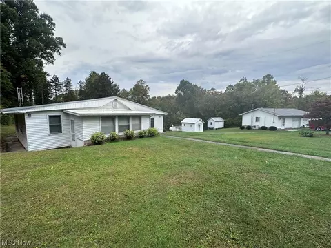 3019 W Poplar Ridge Rd NW, Malta, OH 43758