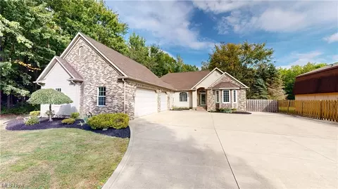 8325 Munson Rd, Mentor, OH 44060 photo 34