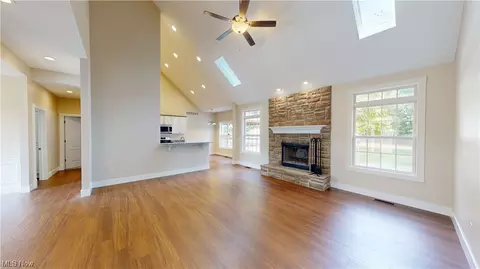 8325 Munson Rd, Mentor, OH 44060 photo 18