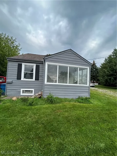 1310 Leavitt Rd, Lorain, OH 44052
