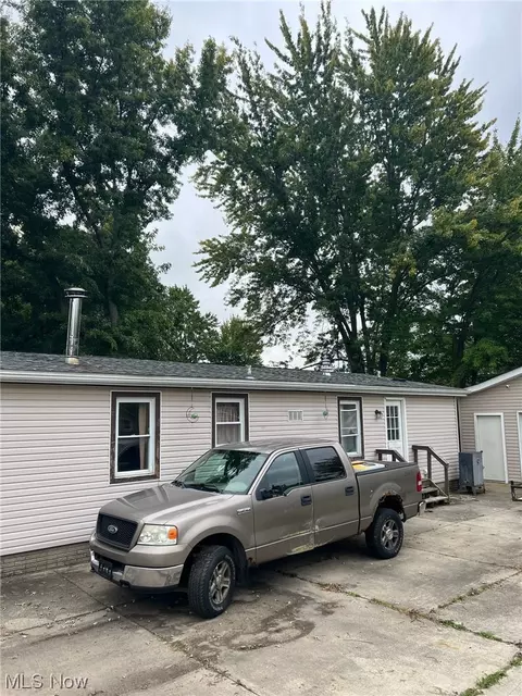 74 Anglers Ln, Lagrange, OH 44050 photo 11