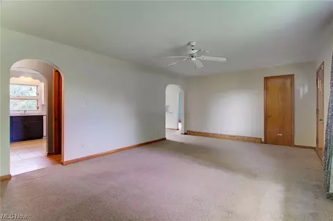 6875 Middlebranch Ave NE, Canton, OH 44721 photo 6