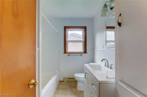 6875 Middlebranch Ave NE, Canton, OH 44721 photo 15