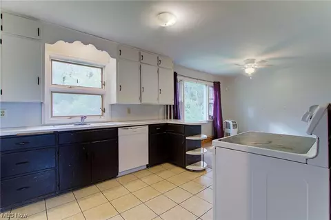 6875 Middlebranch Ave NE, Canton, OH 44721 photo 11