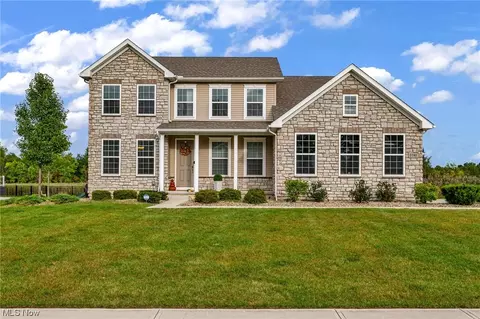 2281 Norton Pl, Avon, OH 44011