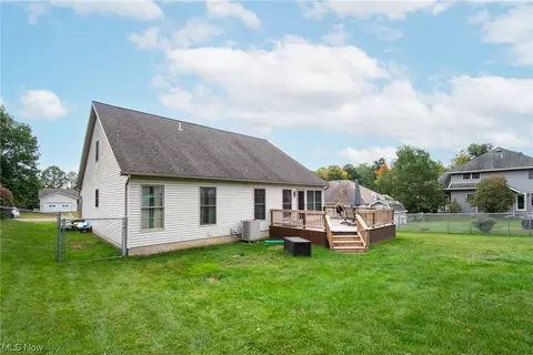 1737 Devonshire Dr, Salem, OH 44460 photo 32