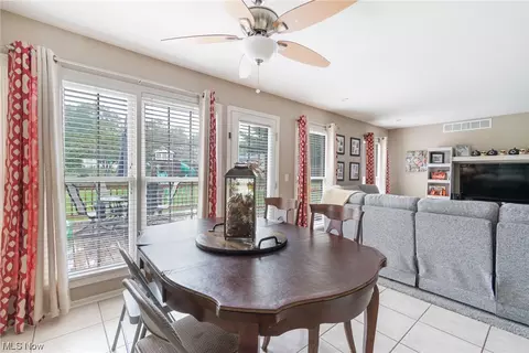 1737 Devonshire Dr, Salem, OH 44460 photo 13