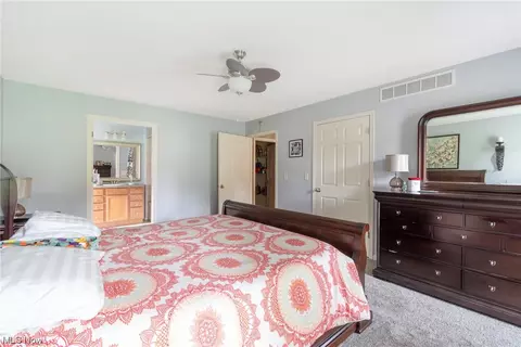1737 Devonshire Dr, Salem, OH 44460 photo 20