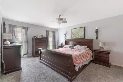 1737 Devonshire Dr, Salem, OH 44460 photo 19