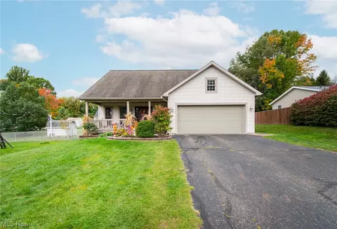 1737 Devonshire Dr, Salem, OH 44460 photo 1