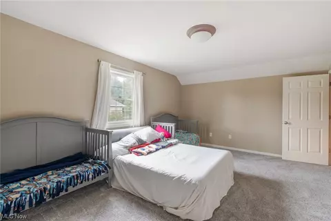 1737 Devonshire Dr, Salem, OH 44460 photo 24