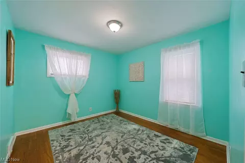 15500 Ramage Ave, Maple Heights, OH 44137 photo 17
