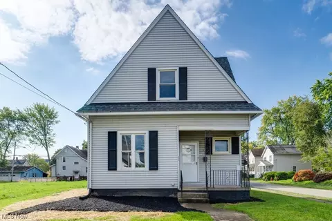 1103 E Summit St, Alliance, OH 44601
