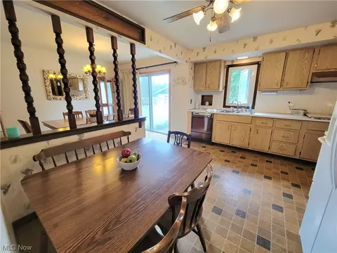 11805 Gross Dr, Parma, OH 44130 photo 9