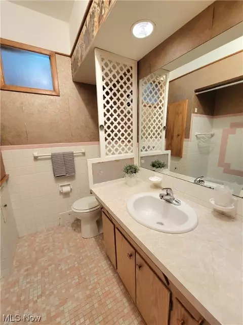 11805 Gross Dr, Parma, OH 44130 photo 16