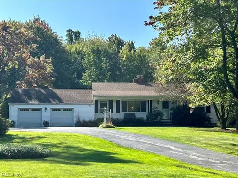 37920 Rogers Rd, Willoughby Hills, OH 44094