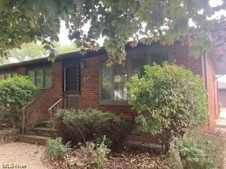 4417 Starlight Dr, Cleveland, OH 44109