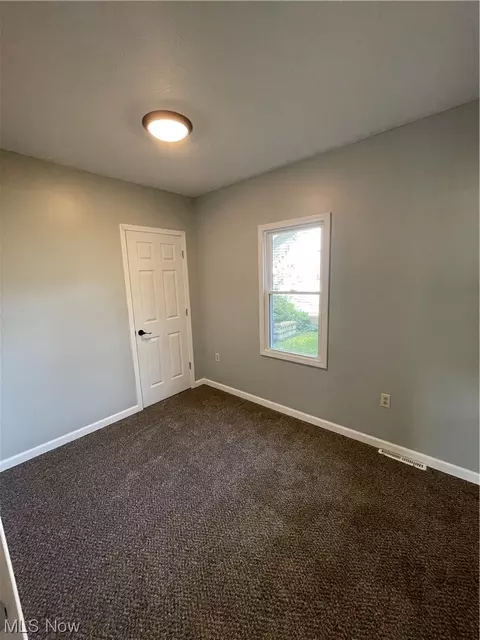 3309 Dickenson Rd, Ashtabula, OH 44004 photo 16
