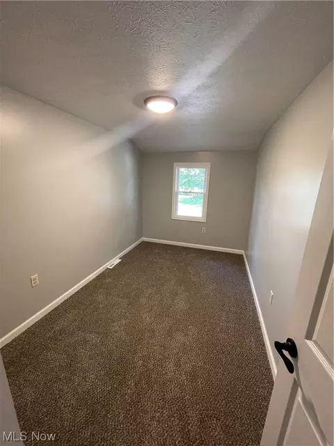 3309 Dickenson Rd, Ashtabula, OH 44004 photo 17