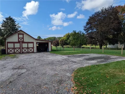 81 Eagle St, Madison, OH 44057 photo 6