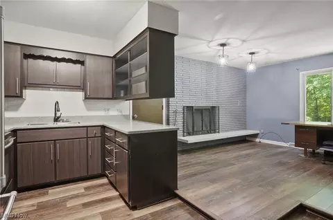 1203 Romayne Dr, Akron, OH 44313 photo 9