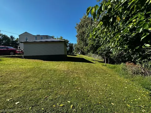 60 Maple Ln, Wheeling, WV 26003 photo 9