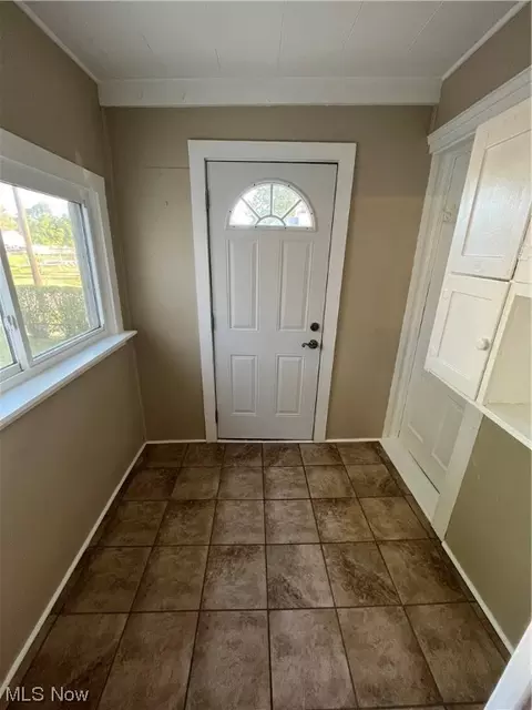 1438 Columbus Ave, Ashtabula, OH 44004 photo 12