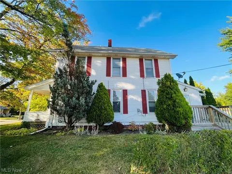 1438 Columbus Ave, Ashtabula, OH 44004 photo 9