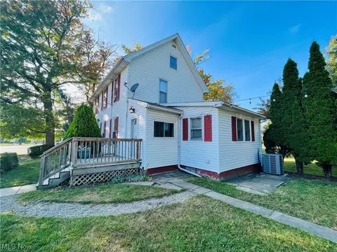 1438 Columbus Ave, Ashtabula, OH 44004 photo 10