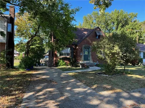 1613 19th St NW, Canton, OH 44709