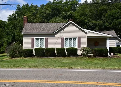 4928 Youngstown Salem Rd, Canfield, OH 44406