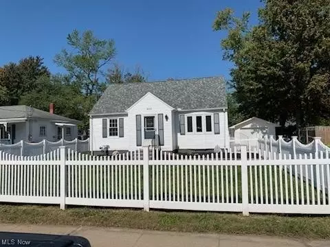 2001 W 16th St, Ashtabula, OH 44004 photo 2