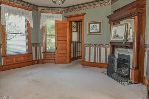 115 E Walnut St, Barnesville, OH 43713 photo 17