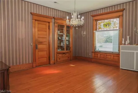115 E Walnut St, Barnesville, OH 43713 photo 13