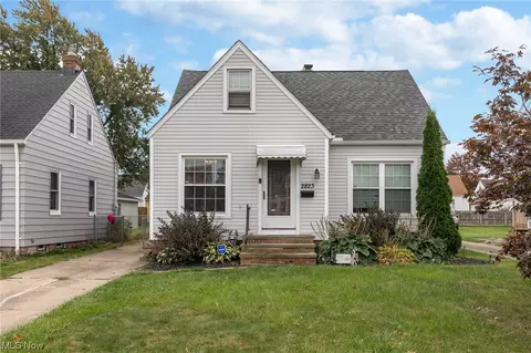 2823 Lincoln Ave, Parma, OH 44134