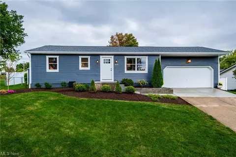 2819 Abraham Ave NW, Massillon, OH 44647