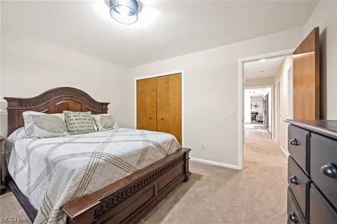 1197 Gulf Rd, Elyria, OH 44035 photo 12