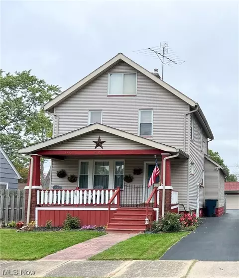 578 Adelaide Ave SE, Warren, OH 44483