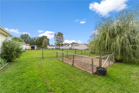 6034 Michael Dr, Brook Park, OH 44142 photo 32